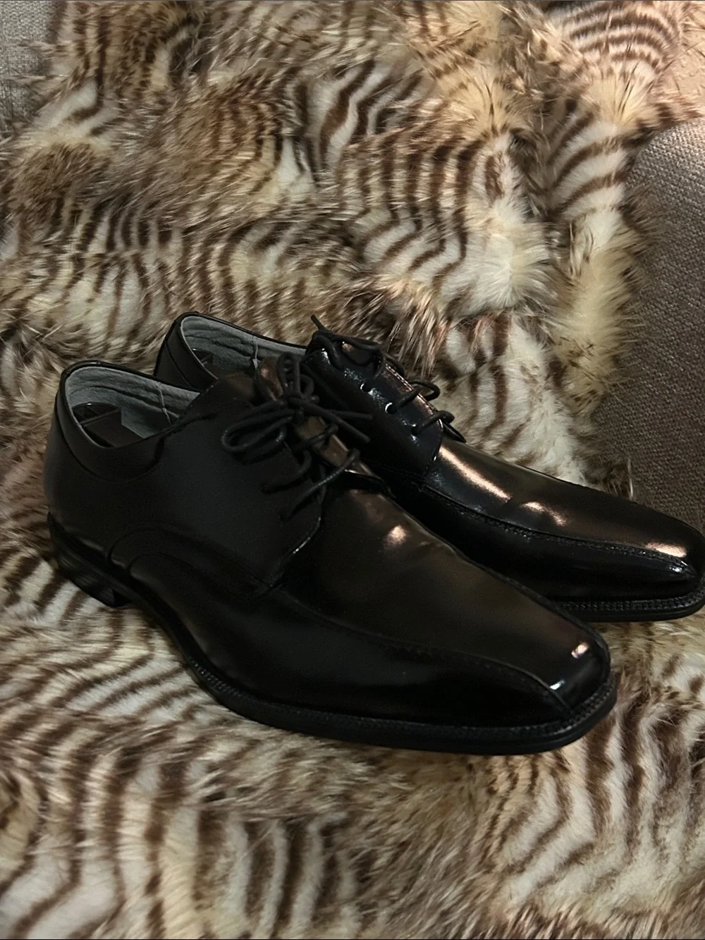 Men's Florsheim Black Shiny Leather Dress Shoes - Classic Oxford Lace-Up